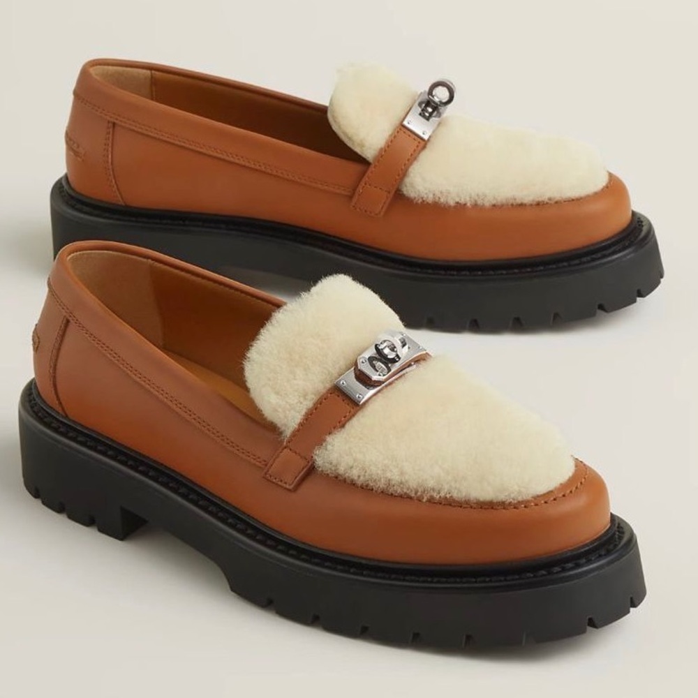 Hermes Icone Shearling loafer new in box